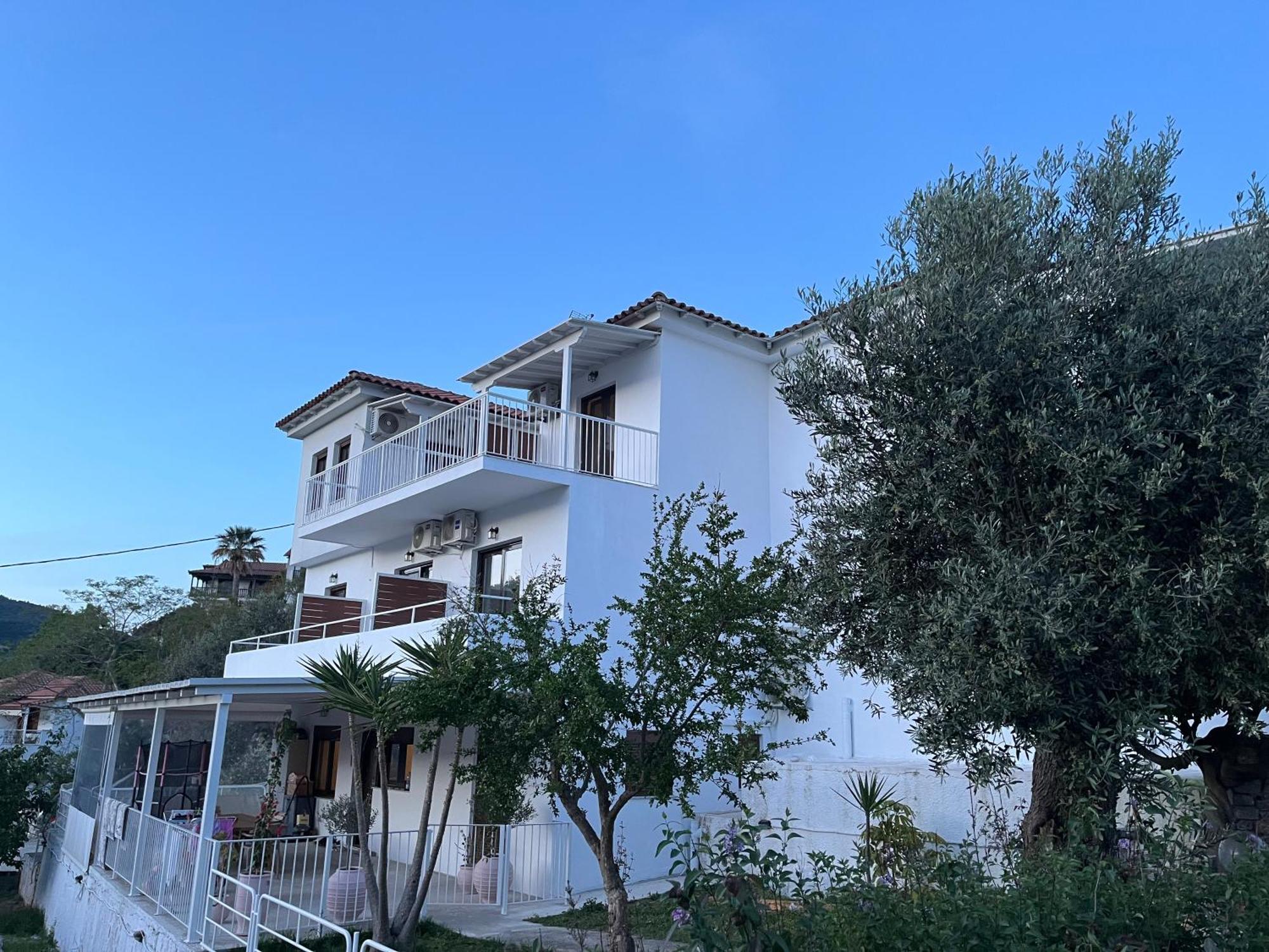 Golden Evelyn Aparthotel Agia Paraskevi  Eksteriør bilde