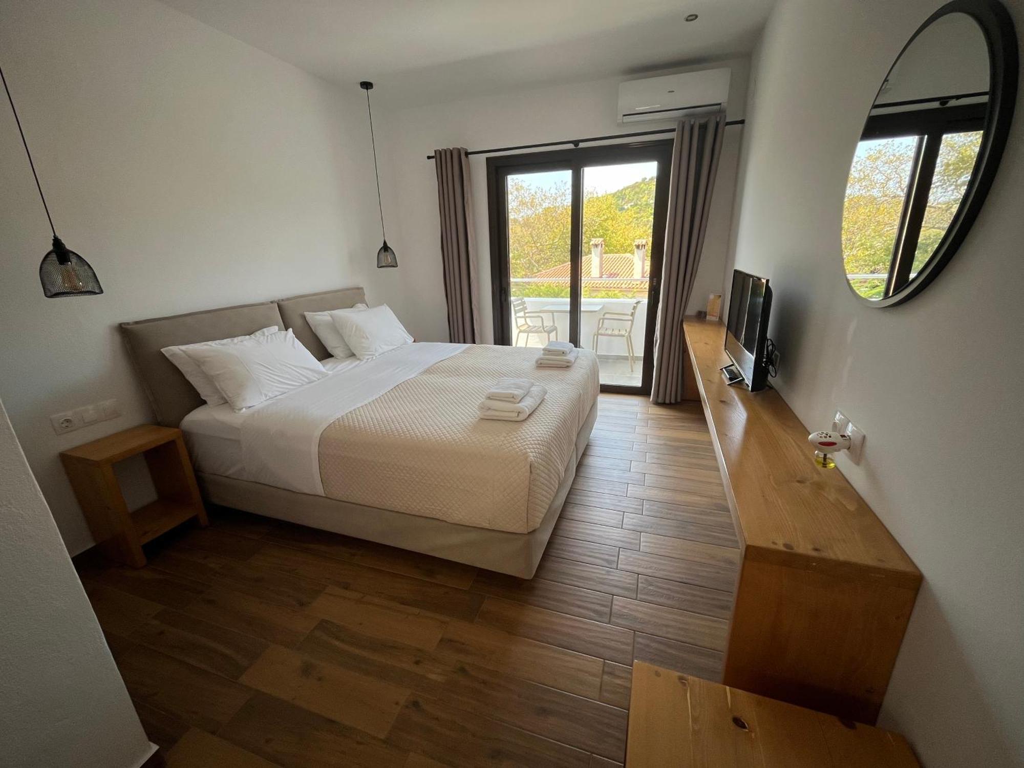 Golden Evelyn Aparthotel Agia Paraskevi  Eksteriør bilde