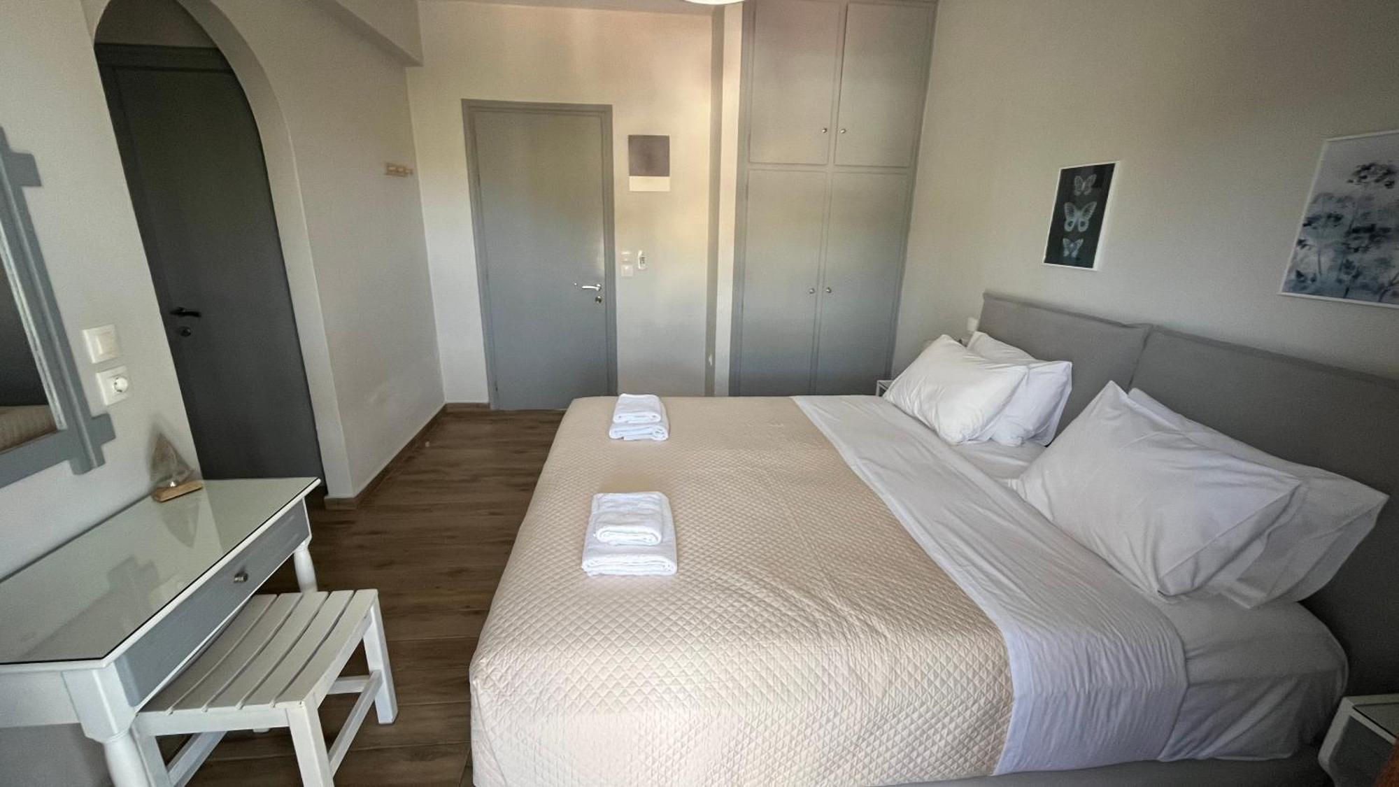 Golden Evelyn Aparthotel Agia Paraskevi  Eksteriør bilde